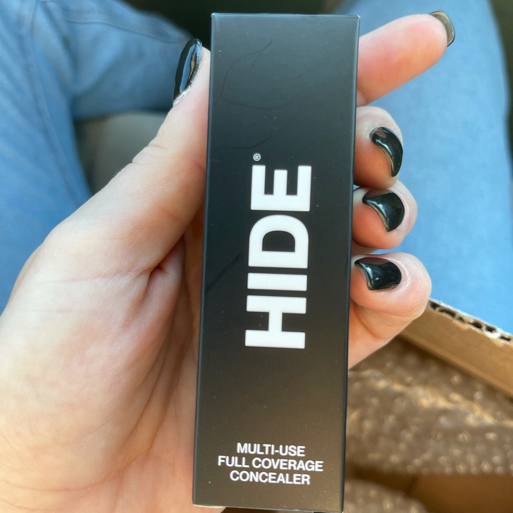 HIDE Cosmetics full coverage concealer